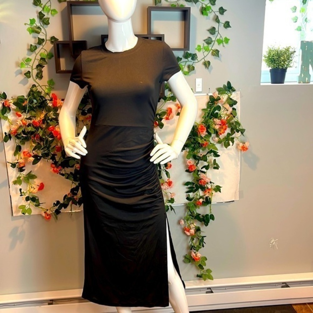 CUPSHE Ruching Bodycon Round Neck Short Sleeve Midi Dress Size Small